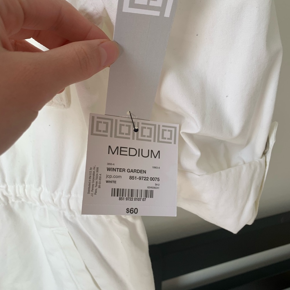White jacket - Picture 2 of 2